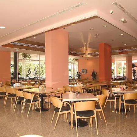 Relaxia Beverly Park מלון